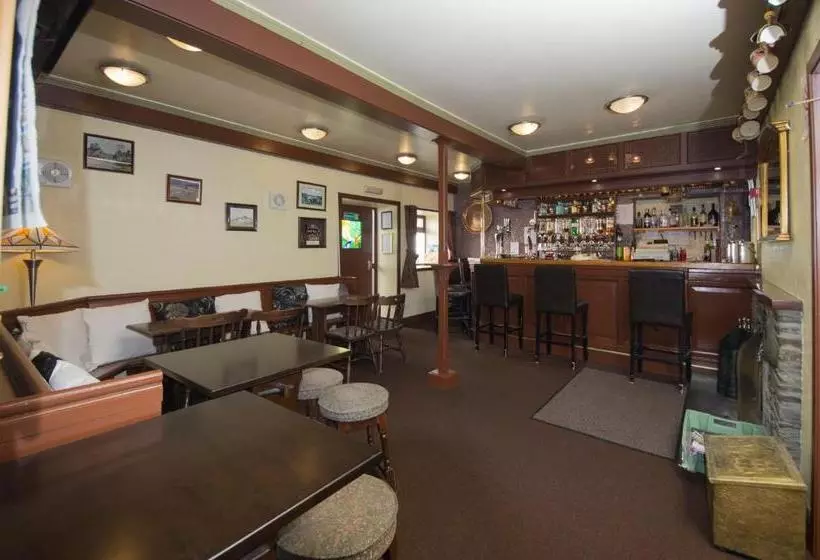 ユースホステル The Horseshoe Inn