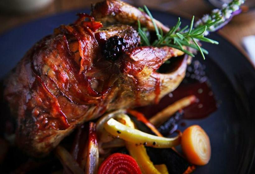 فندق صغير The Plough Inn