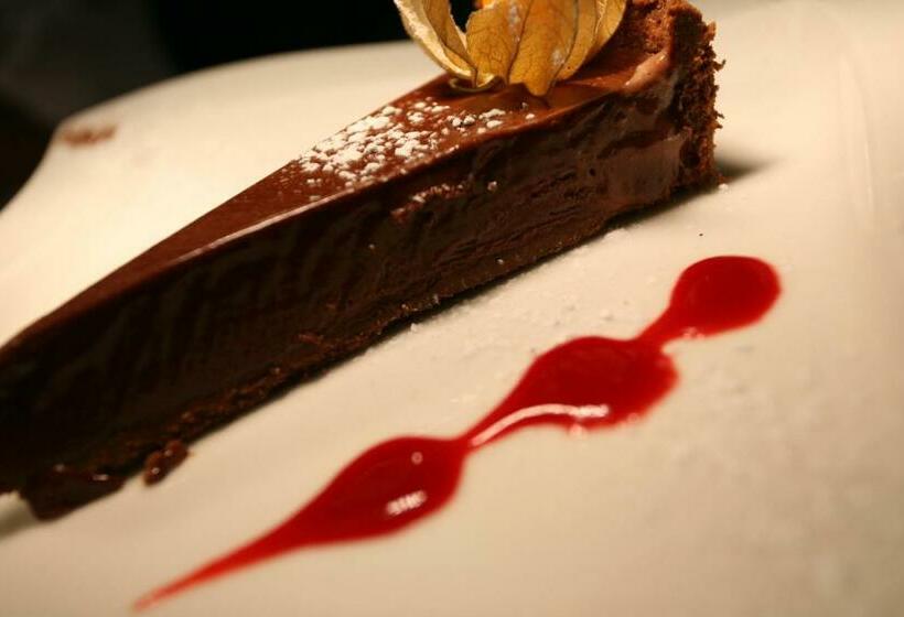 ユースホステル The Rock Inn