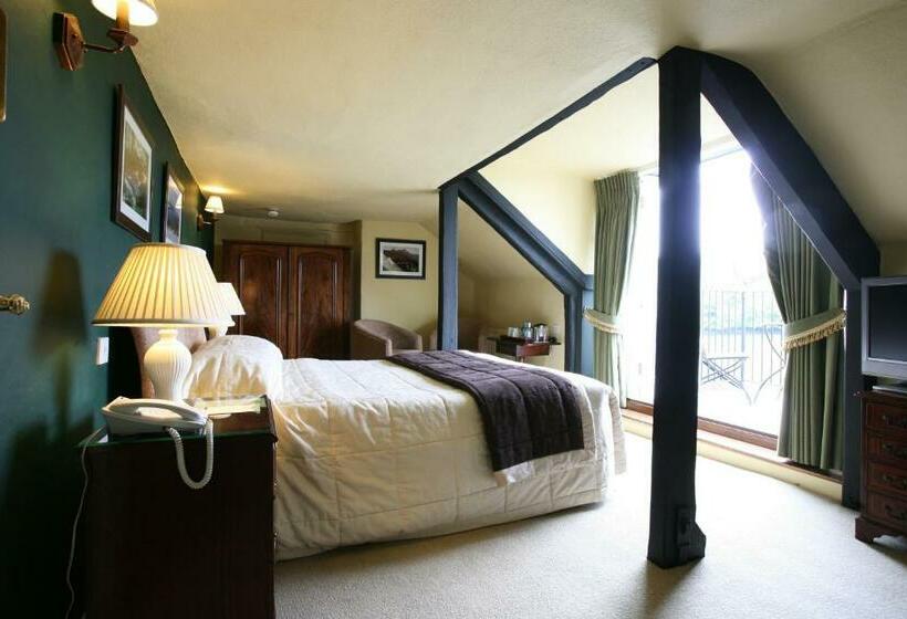 ユースホステル The Rock Inn