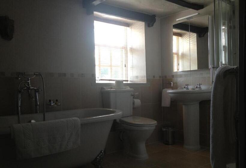 ユースホステル The Rock Inn