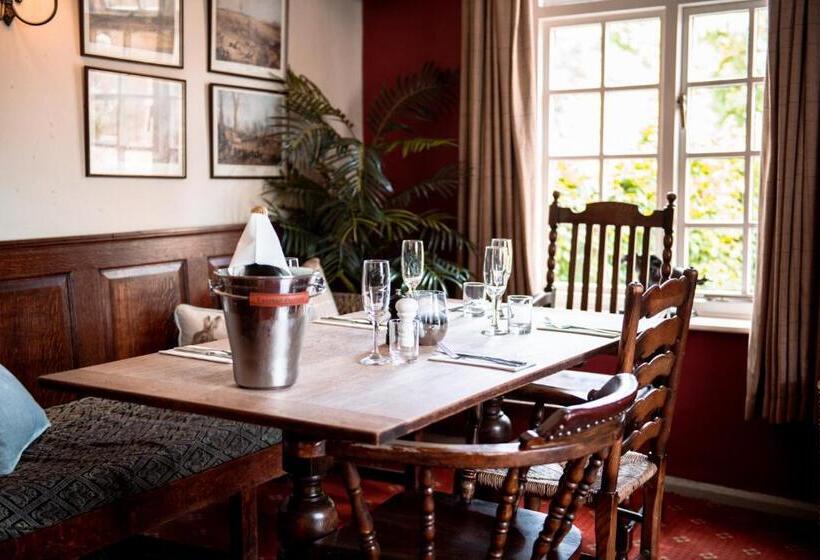 הוסטל The Wellington Heifer