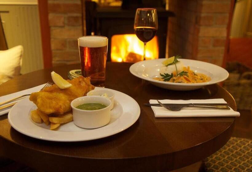 هاستل The Wellington Heifer