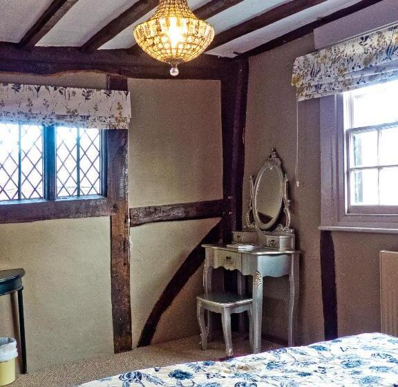 ユースホステル Ye Olde Smugglers Inne