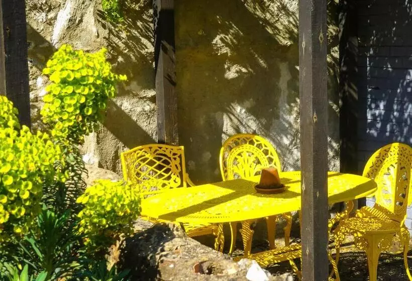 Retkeilymaja Ye Olde Smugglers Inne