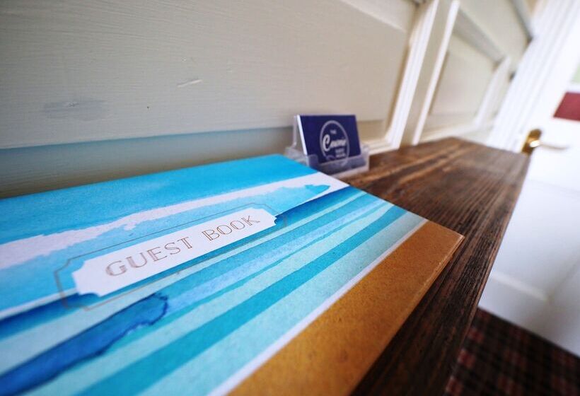 Bed and Breakfast Cowrie Guest House