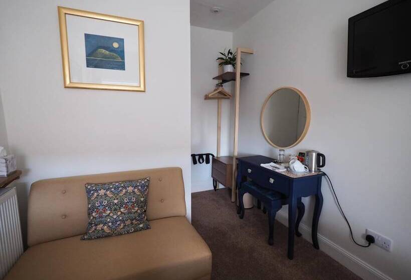 Bed and Breakfast Cowrie Guest House