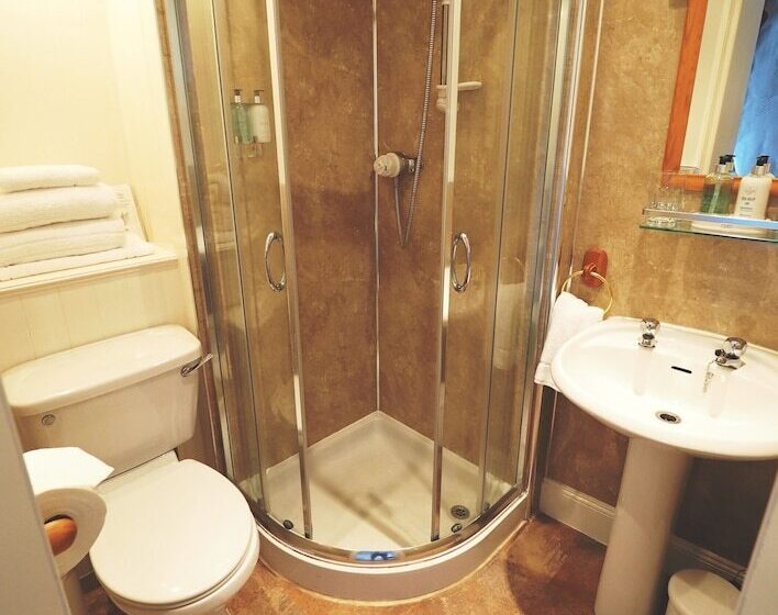 Bed and Breakfast Cowrie Guest House