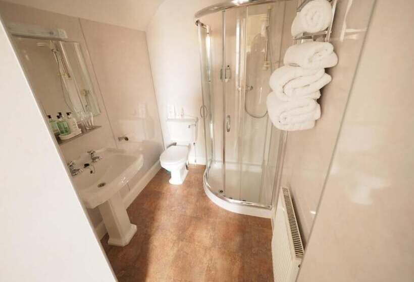 Bed and Breakfast Cowrie Guest House