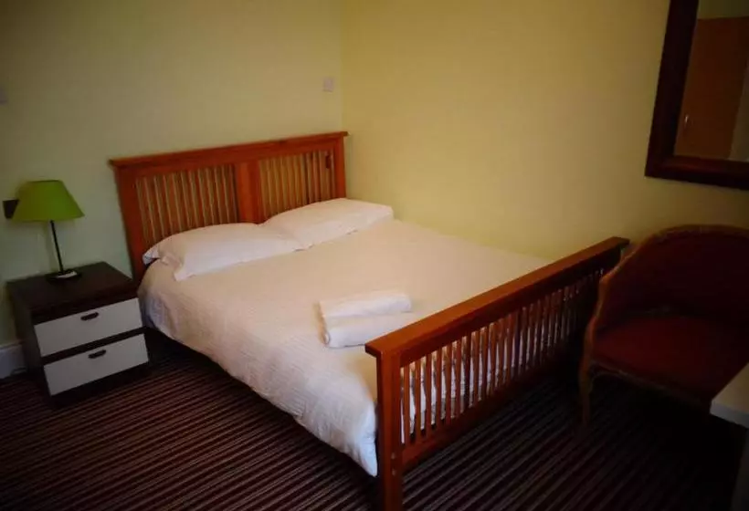 Majatalo Aron Guest House