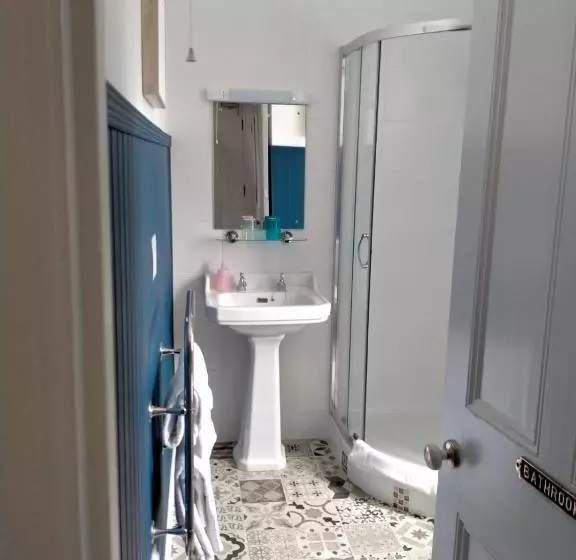 Majatalo Denehurst Guest House