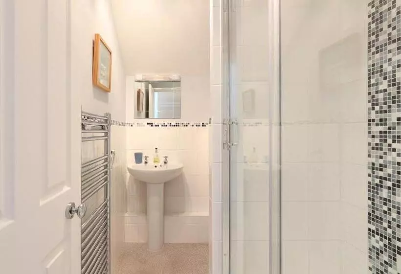 ペンション Ellinbrook Guest House