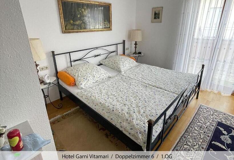 بنسيون Garni Vitamari