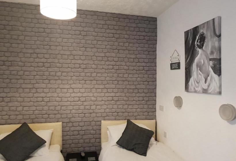 ペンション Lindum