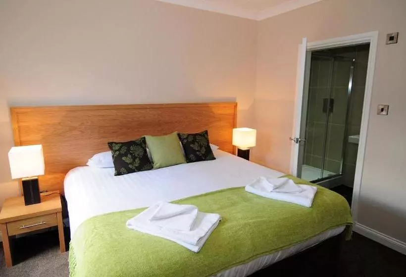 Majatalo Station House   Room Only