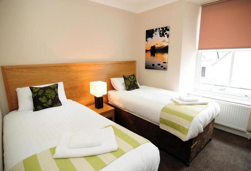 پانسیون Station House   Room Only