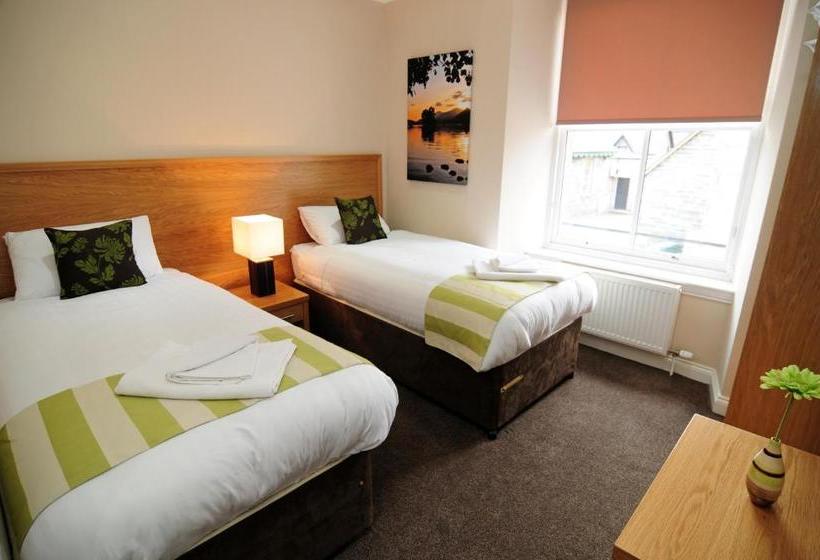 پانسیون Station House   Room Only