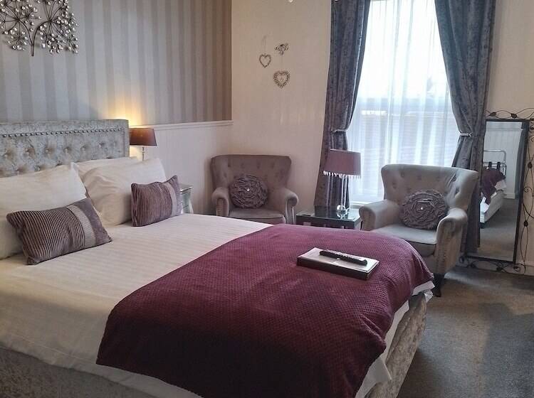 ペンション Sunflower Lodge