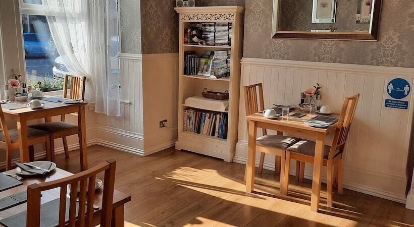 ペンション Sunflower Lodge