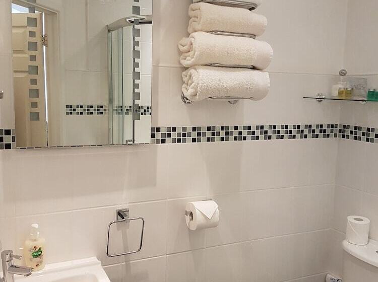 ペンション Sunflower Lodge