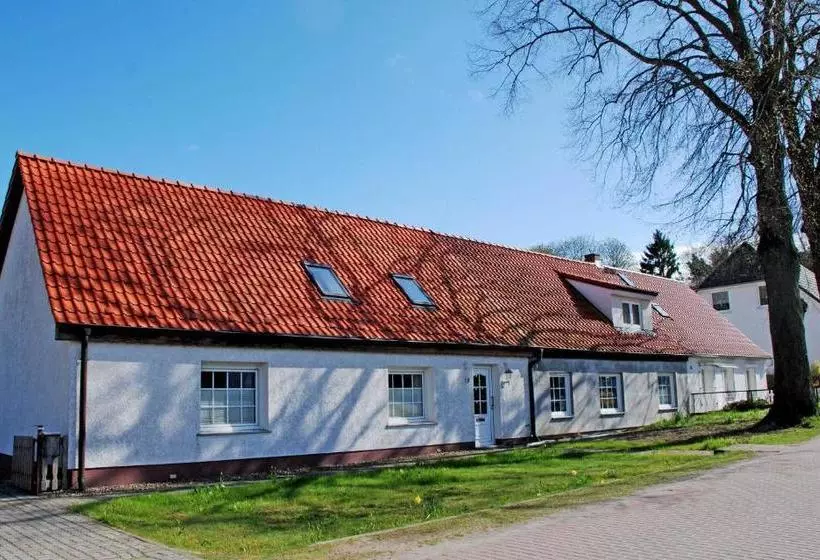 ホテル Ferienwohnungen Auf Dem Pommernhof
