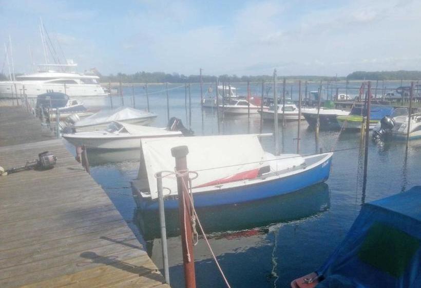 酒店 Ferienwohnungen Auf Dem Pommernhof