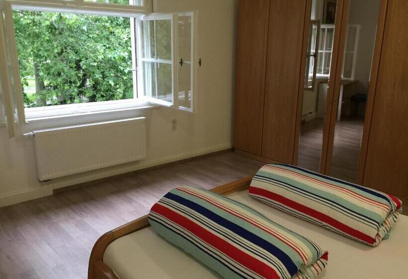 بنسيون Gästezimmer Hozici