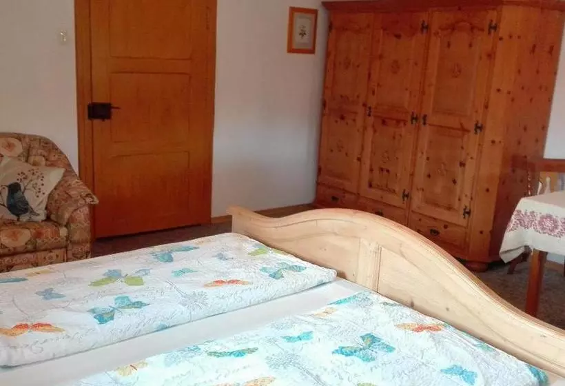 ホテル Stöcklhof