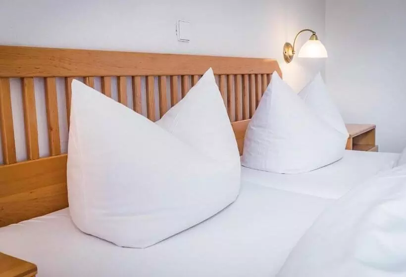ホテル Urlaub Am Regen – Ferienhof Dirnberger