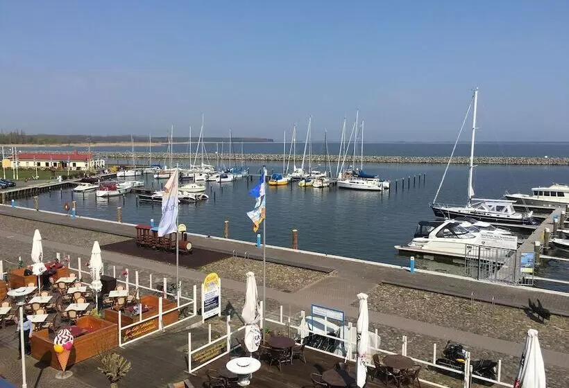 Sur La Mer   Pension Garni