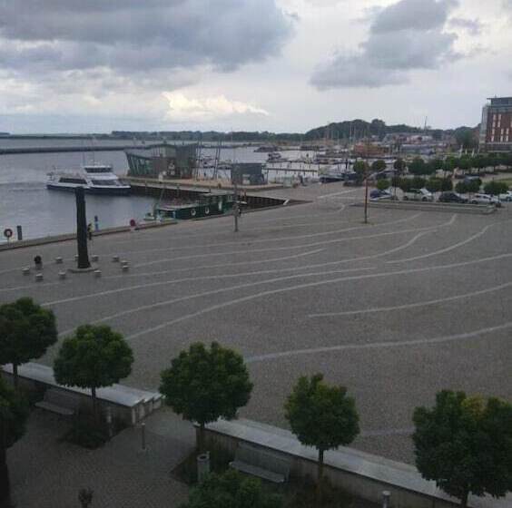 Sur La Mer   Pension Garni