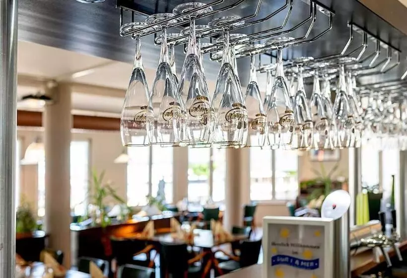 Sur La Mer   Pension Garni