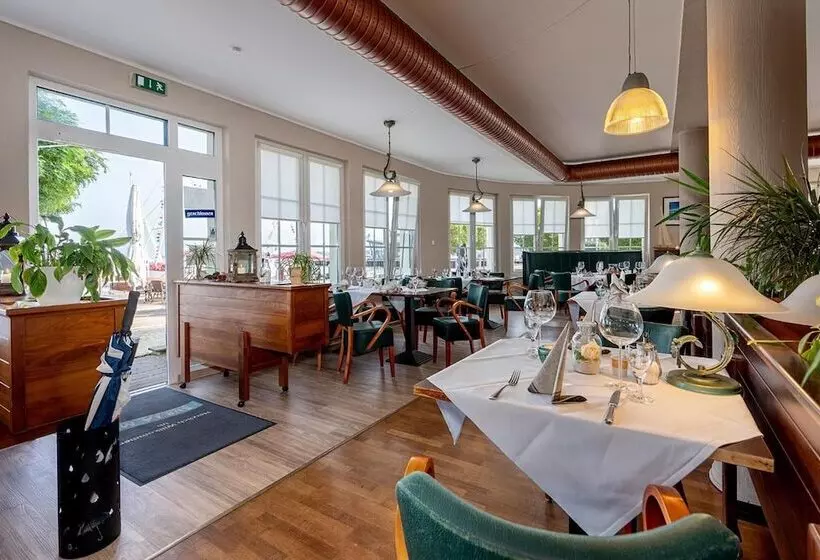 Sur La Mer   Pension Garni