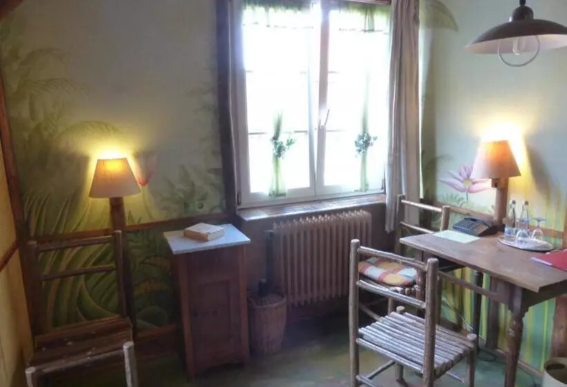 Retkeilymaja Gasthaus Storchen Hellas