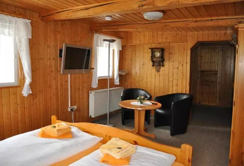 Auf Der Heide Gasthof & Pension