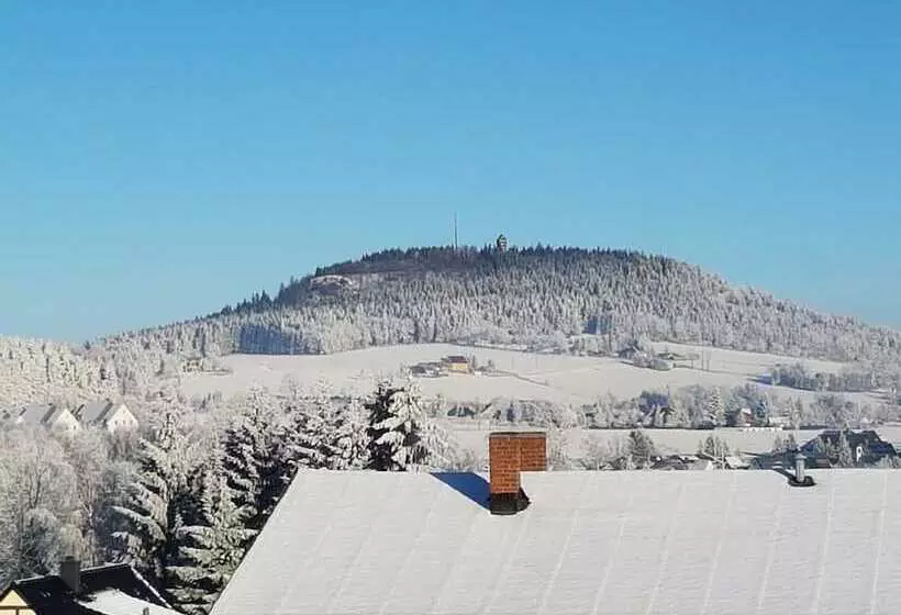 ペンション Gastehaus Hutweide