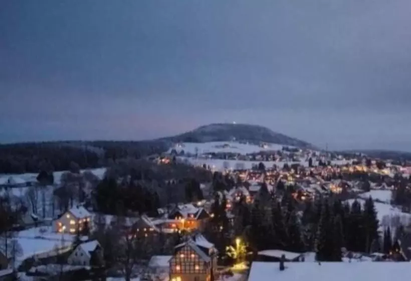 ペンション Gastehaus Hutweide