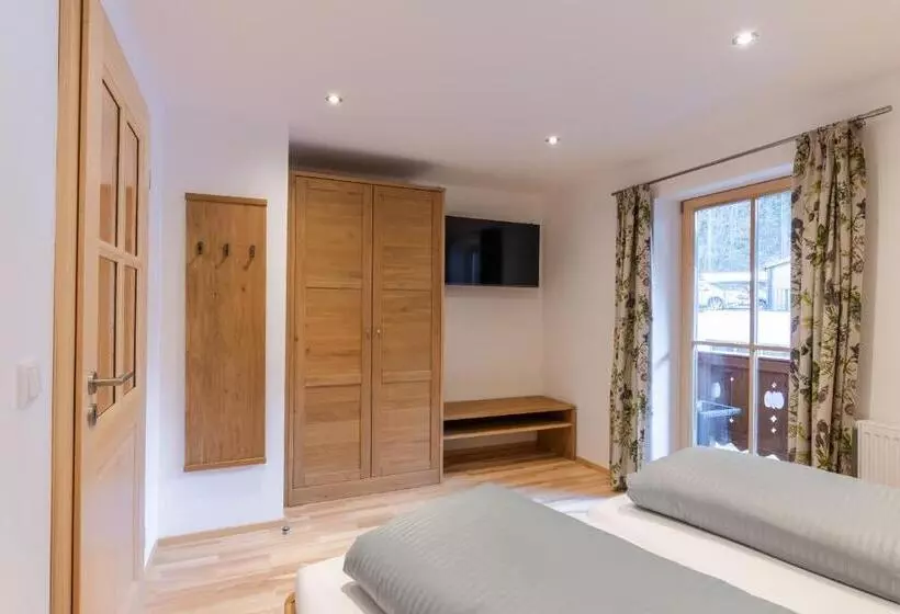 Majatalo Gasthaus Posch