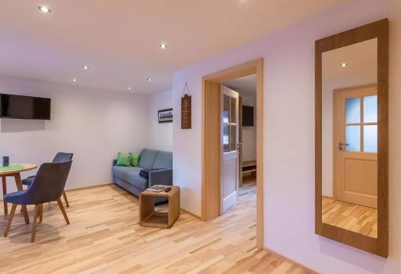 Majatalo Gasthaus Posch