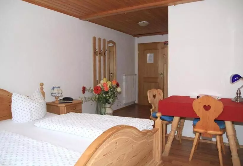 Majatalo Gästehaus Obersulzberglehen