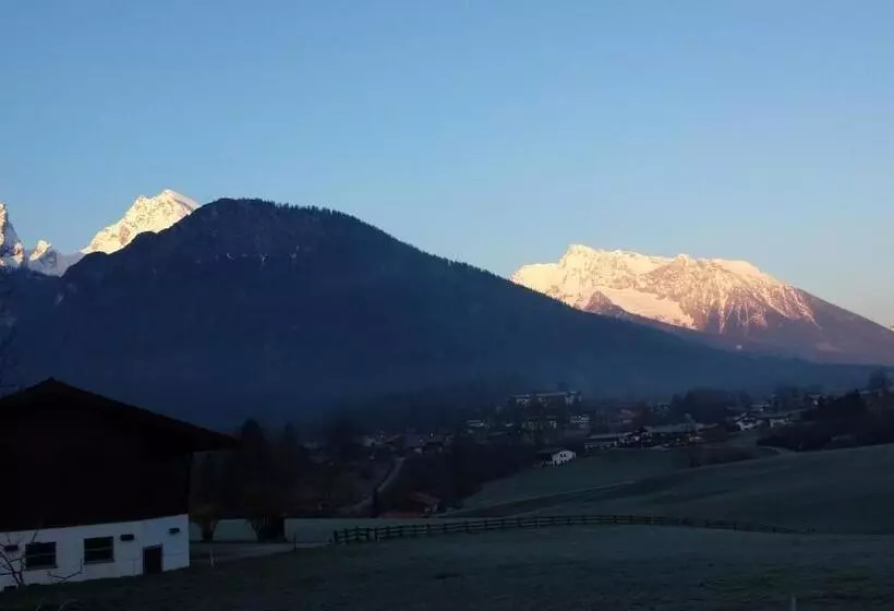 Majatalo Gästehaus Obersulzberglehen