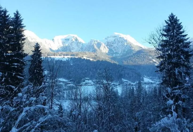 Majatalo Gästehaus Obersulzberglehen