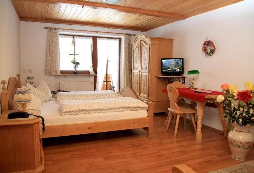 Majatalo Gästehaus Obersulzberglehen