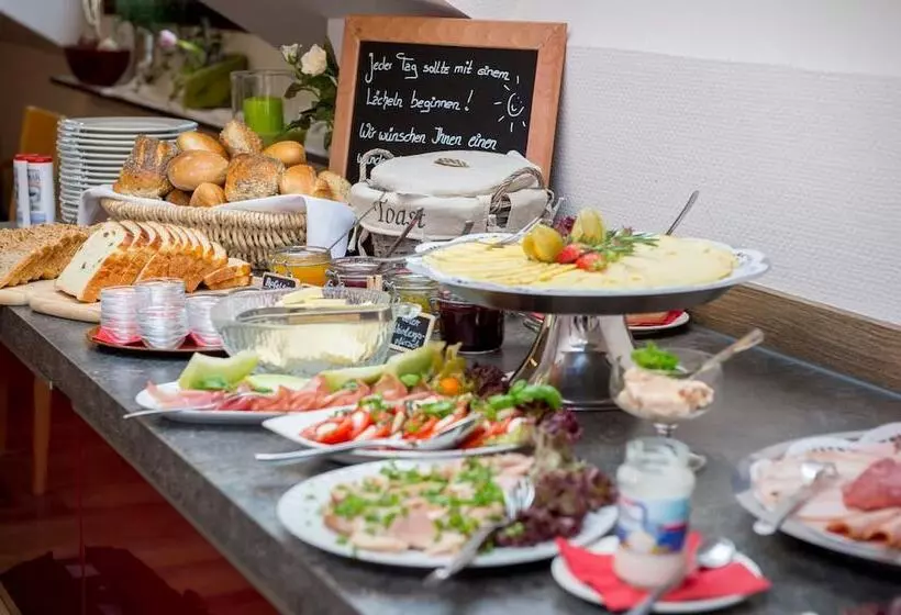 Majatalo Wein & Wohngut Paulushof