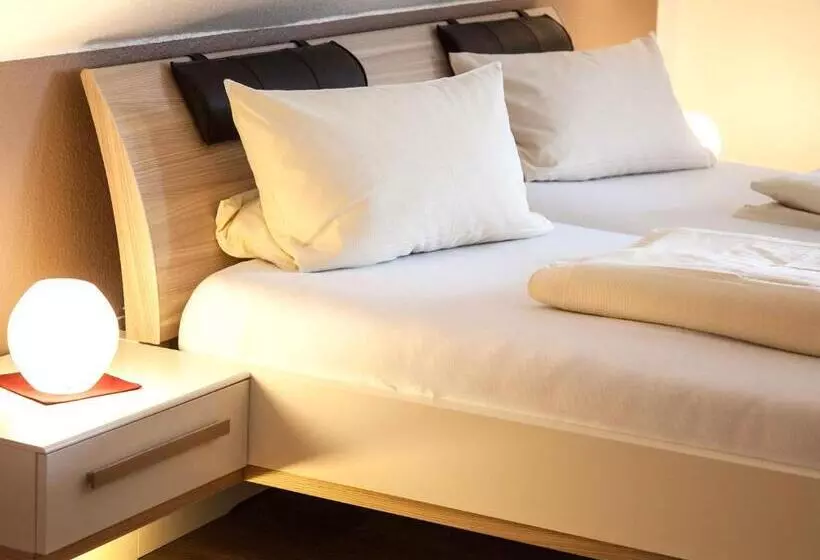 Majatalo Wein & Wohngut Paulushof