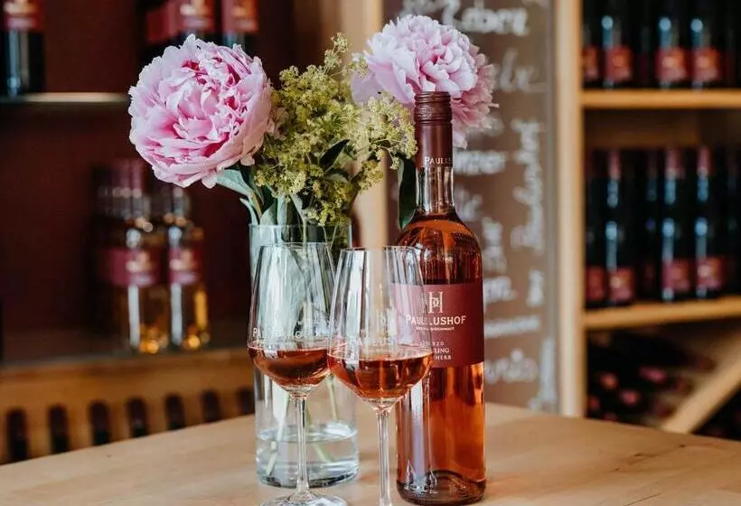 Majatalo Wein & Wohngut Paulushof