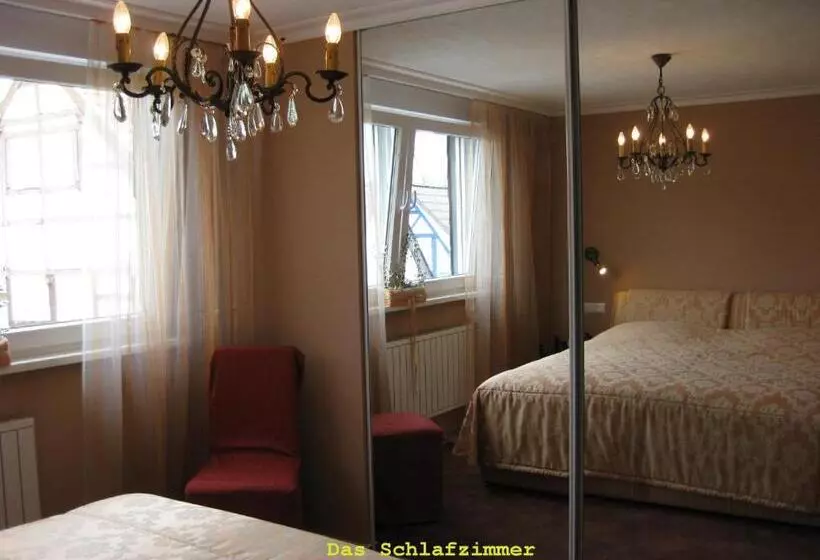 پانسیون Weingut Franz Schäfer