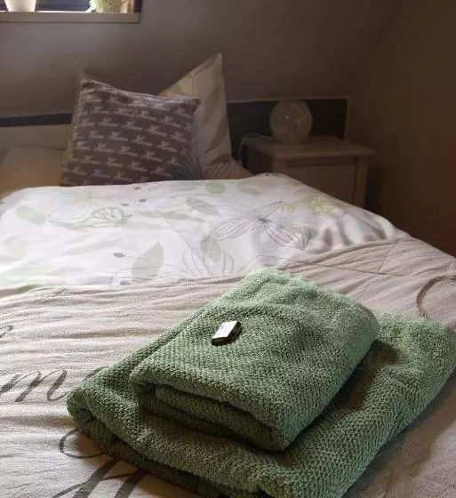 Wirtschaft & Pension Zum Huthaus