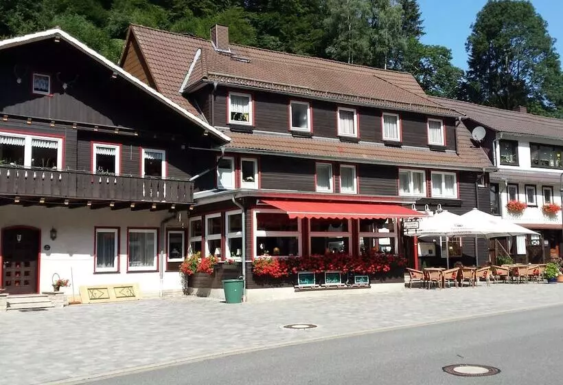 Hotelli Landgasthof Kleine Kommode