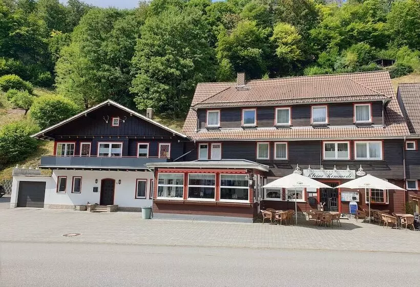 Hotelli Landgasthof Kleine Kommode